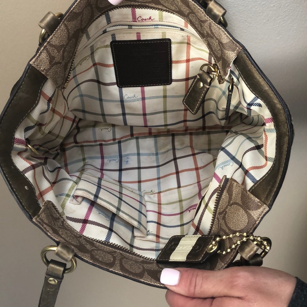 Coach Bag - Picture 2 of 2